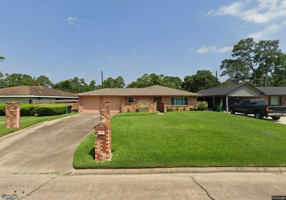 6127 Shady Timbers Dr, Houston, TX 77016 - photo 1