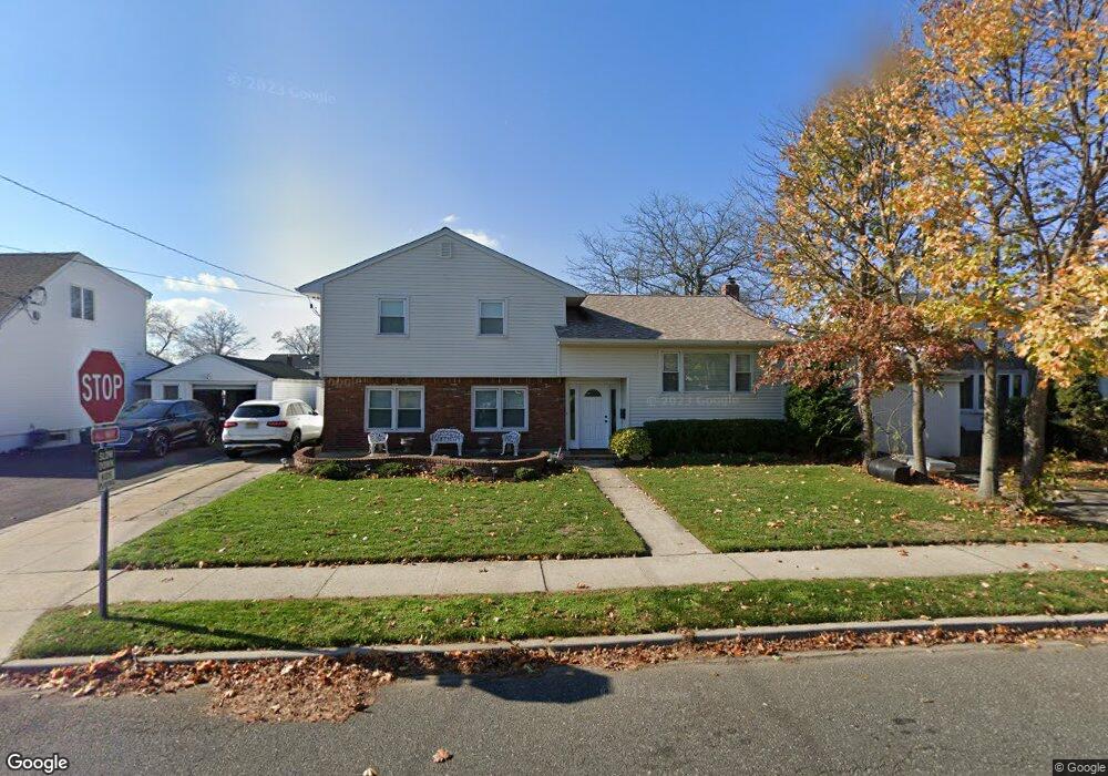 3368 Park Ave, Oceanside, NY 11572 - photo 1