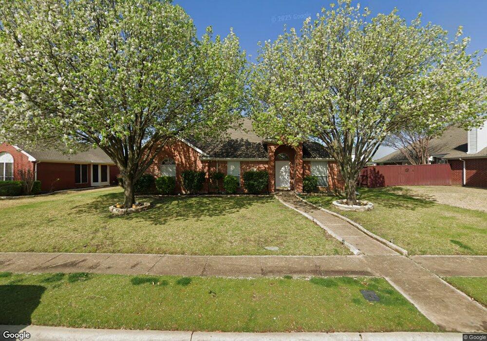 3807 Barrington Dr, Richardson, TX 75082 - photo 1