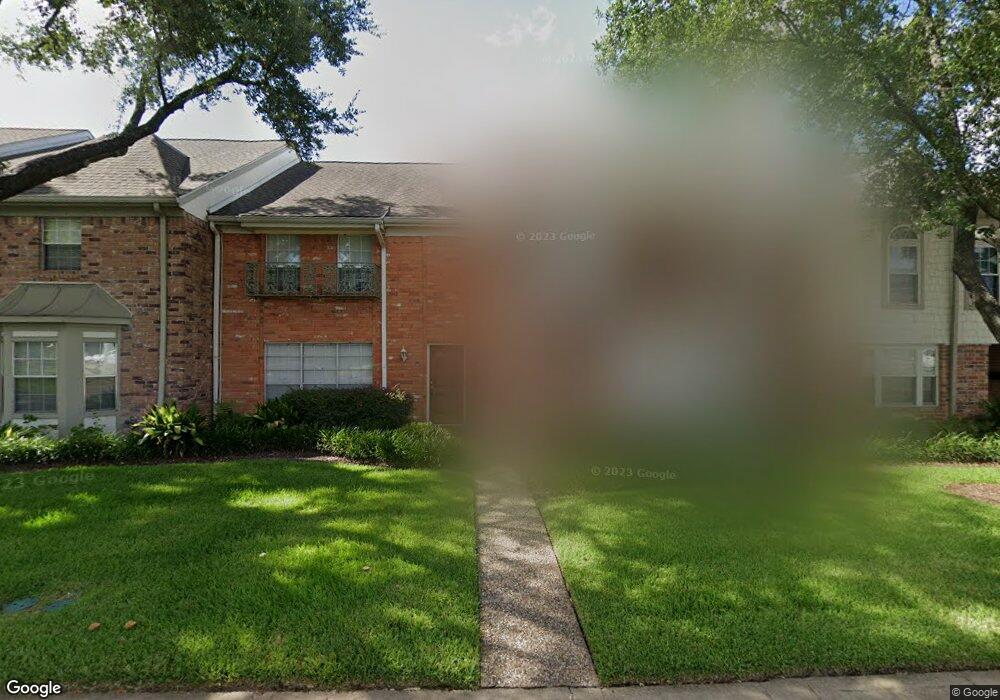 10339 Briar Forest Dr unit 13, Houston, TX 77042 - photo 1