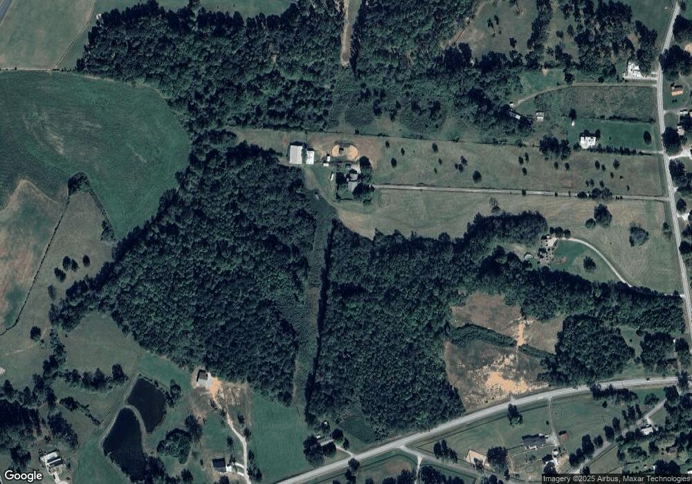 5423 Clarks Bridge Rd, Gainesville, GA 30506 - photo 1