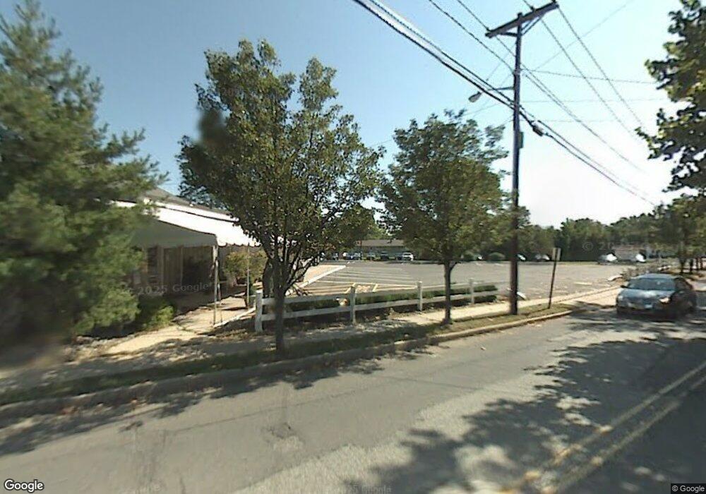 518 Vosseller Ave unit 109, Bound Brook, NJ 08805 - photo 1