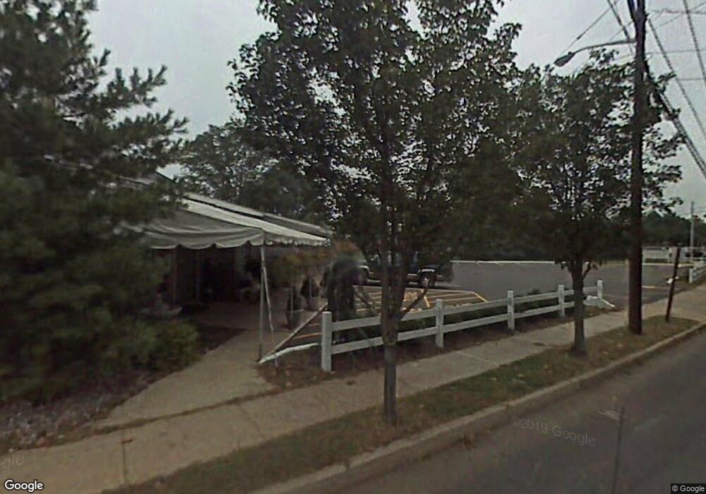 518 Vosseller Ave unit 118, Bound Brook, NJ 08805 - photo 1