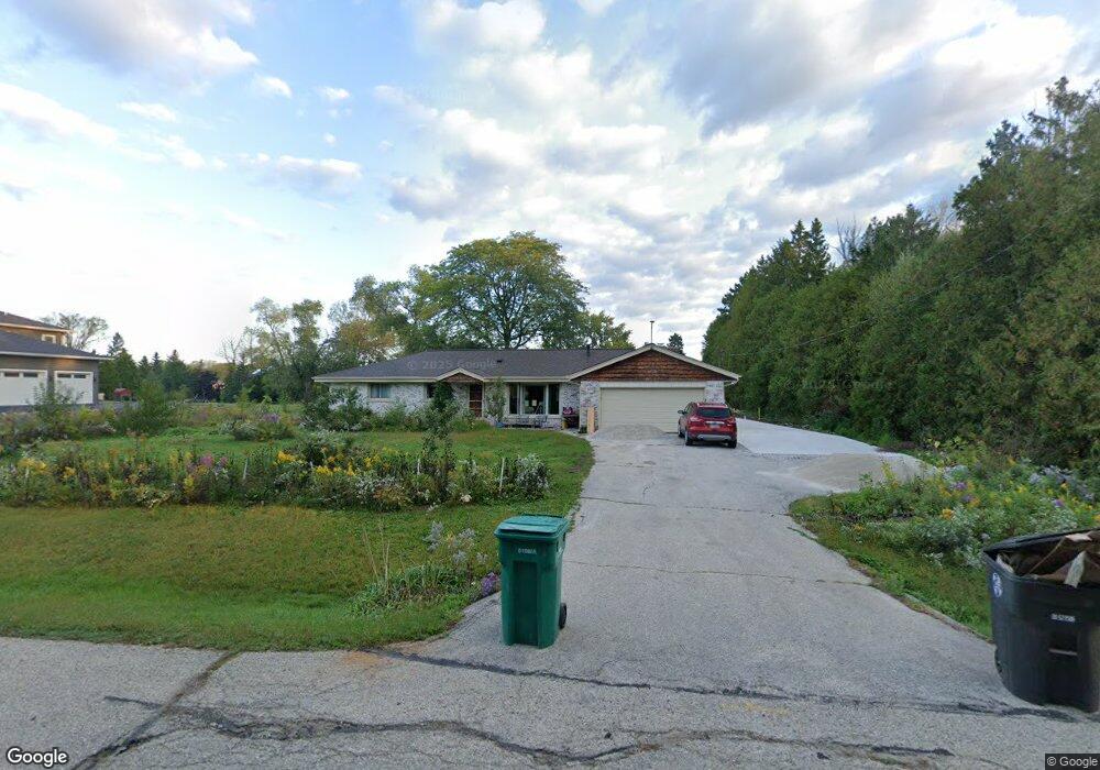 N75W16198 Colony Rd, Menomonee Falls, WI 53051 - photo 1