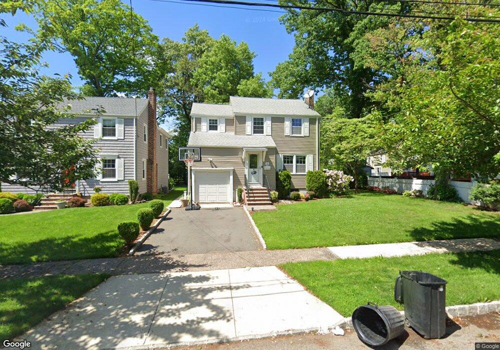 58 N End Terrace, Bloomfield, NJ 07003 - photo 1