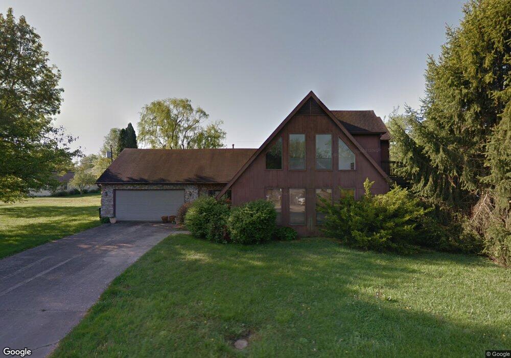 1457 N Calumet Dr, Worthington, KY 41183 - photo 1