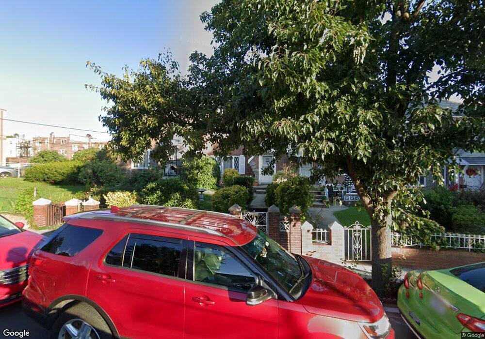 2028 35th St, Astoria, NY 11105 - photo 1