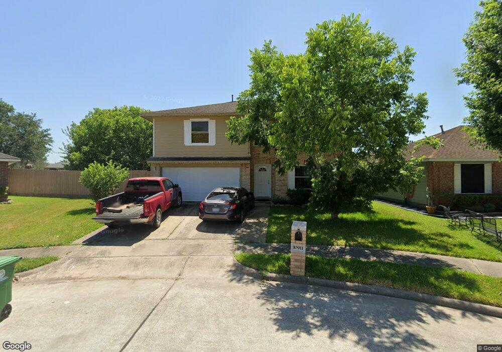 10911 Cayman Mist Dr, Houston, TX 77075 - photo 1