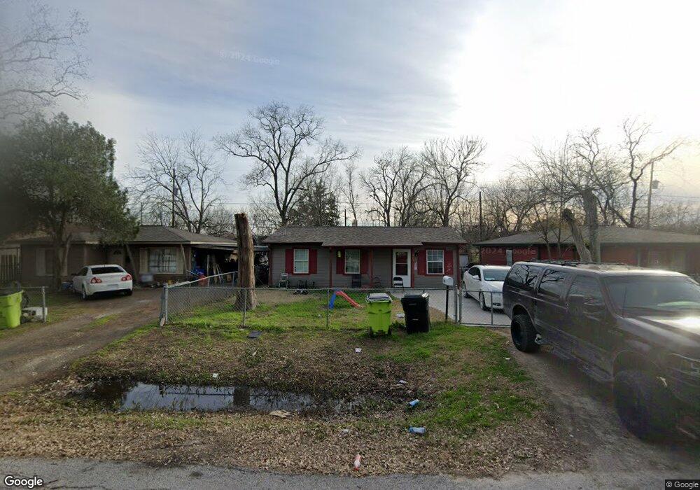 900 Avenue E, Rosenberg, TX 77471 - photo 1