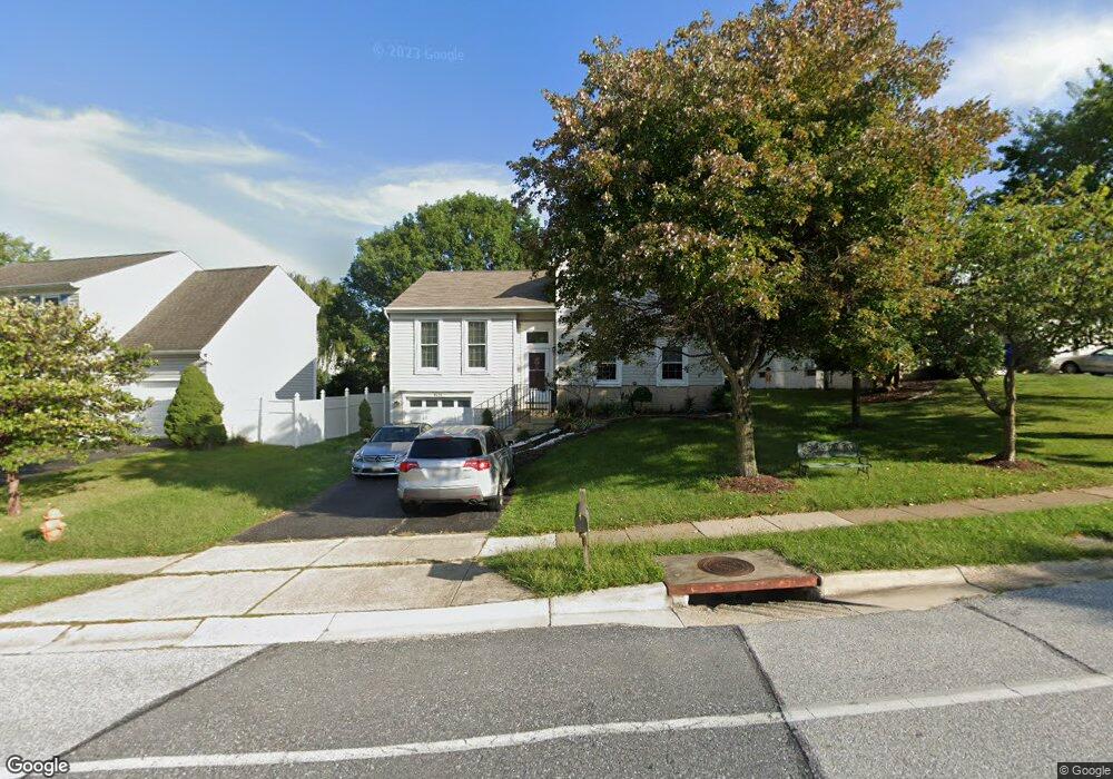 9575 Kings Grant Rd, Laurel, MD 20723 - photo 1