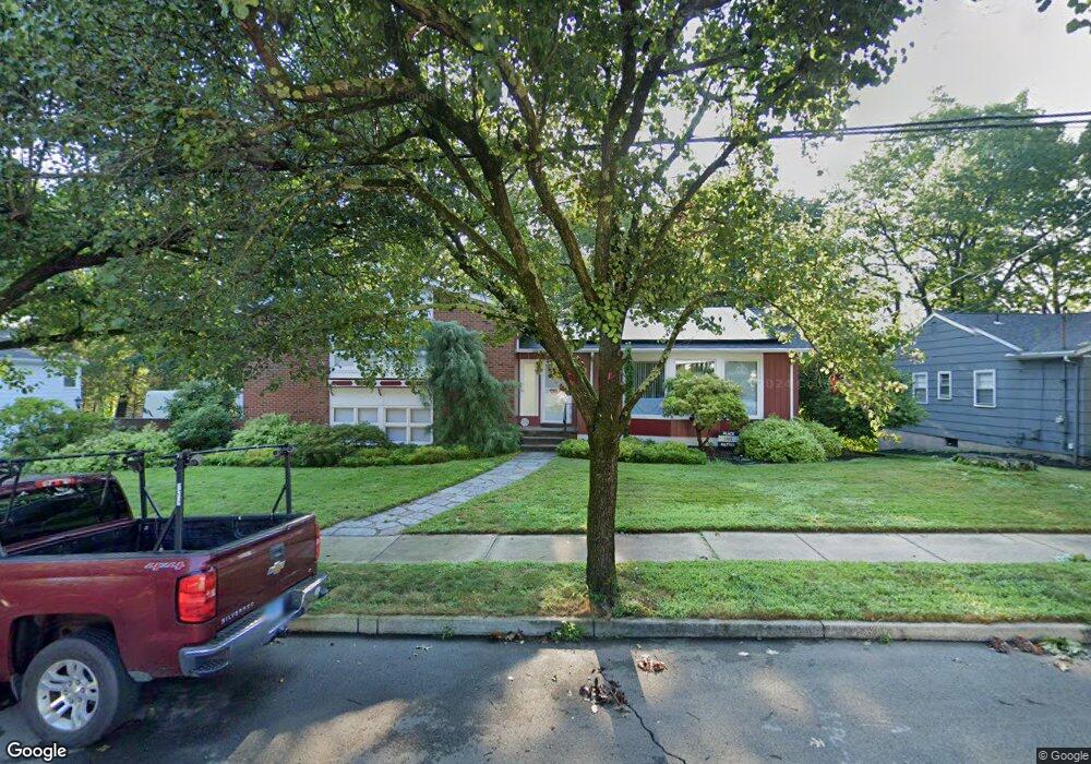 160 Stevenson Rd, New Haven, CT 06515 - photo 1