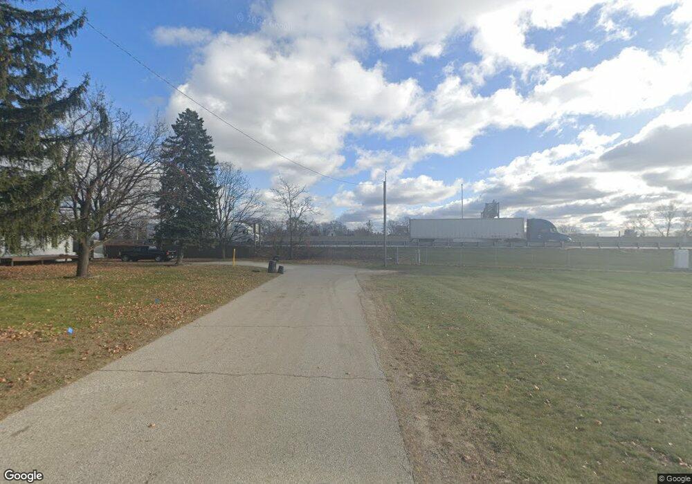 2021 Riverside Dr, Port Huron, MI 48060 - photo 1