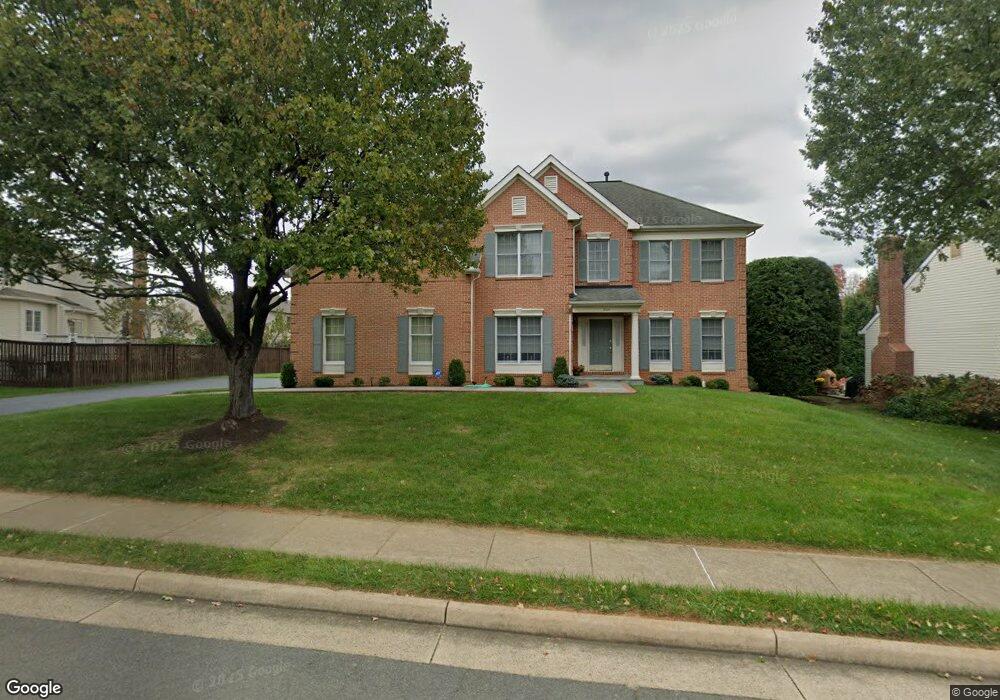 1305 Gatesmeadow Way, Reston, VA 20194 - photo 1