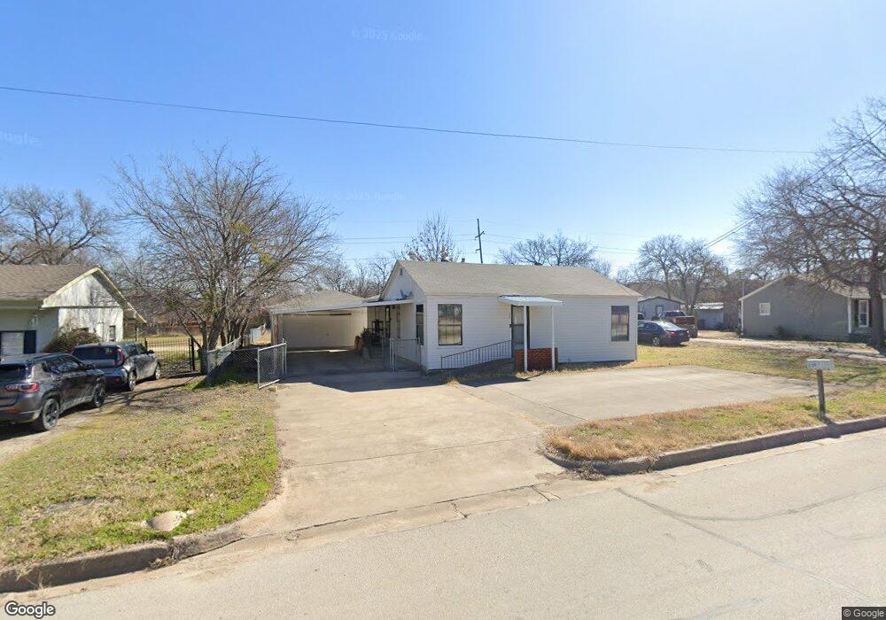 335 Meadow Park Dr, Fort Worth, TX 76108 - photo 1