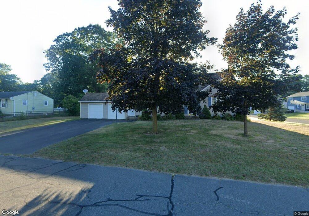 15 Carriage Dr, Enfield, CT 06082 - photo 1