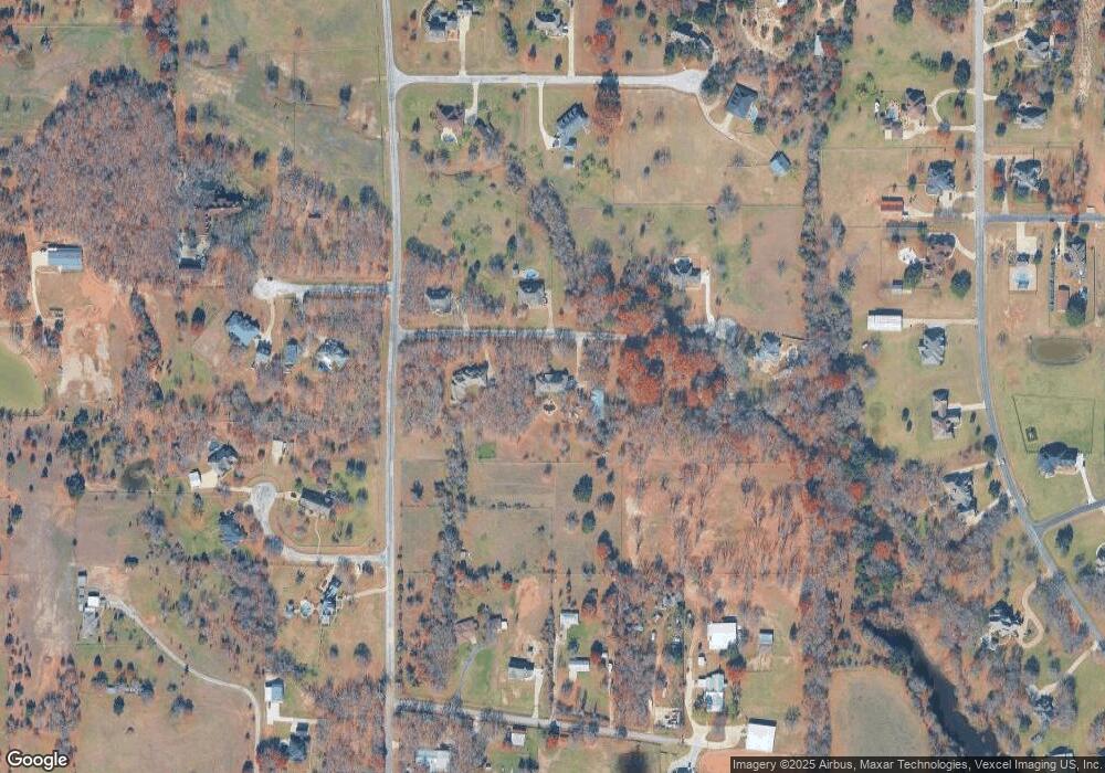 112 Lariat Ct, Azle, TX 76020 - photo 1