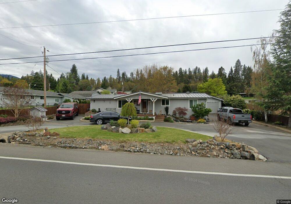 557 W Harbeck Rd, Grants Pass, OR 97527 - photo 1