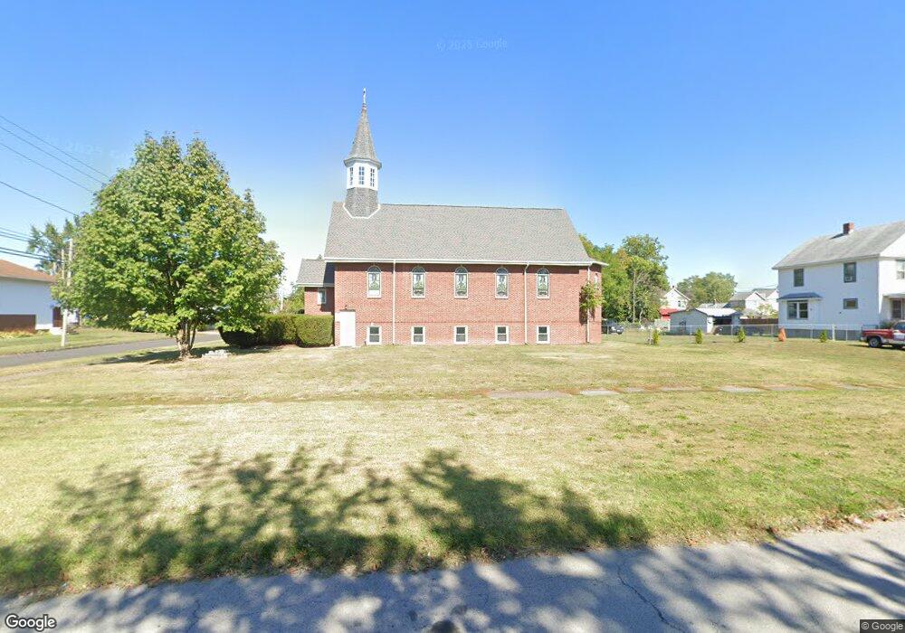 2305 E 31st St, Lorain, OH 44055 - photo 1