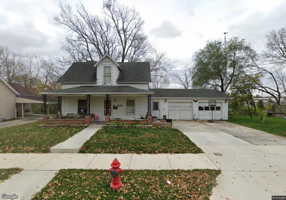 215 E Silver St, Wapakoneta, OH 45895 - photo 1