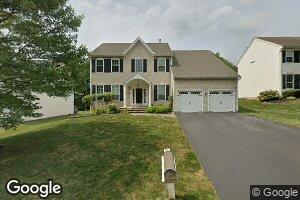 105 Spur Ln, West Chester, PA 19382