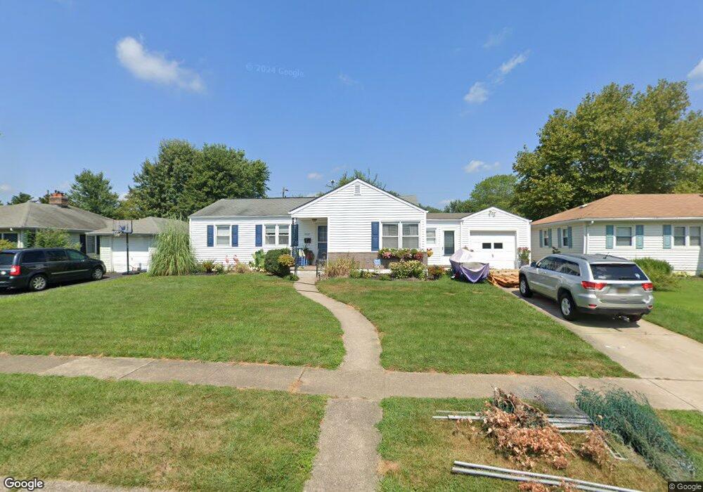 4527 Shady Dr, Wilmington, DE 19808 - photo 1