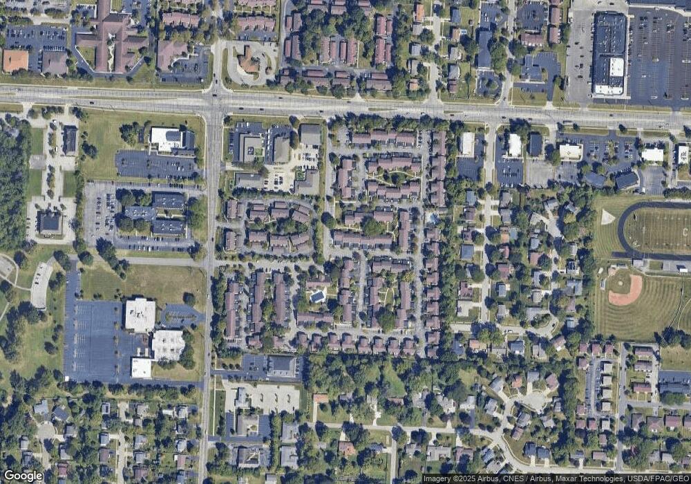 1692 Van Pelt St unit 92, Columbus, OH 43220 - photo 1