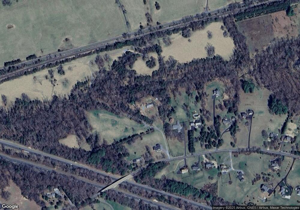 3384 Keswick Rd, Keswick, VA 22947 - photo 1