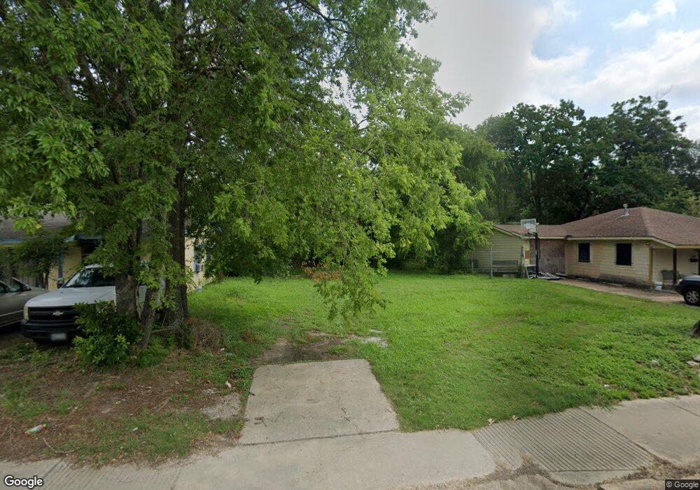 3925 Yellowstone Blvd, Houston, TX 77021 - photo 1