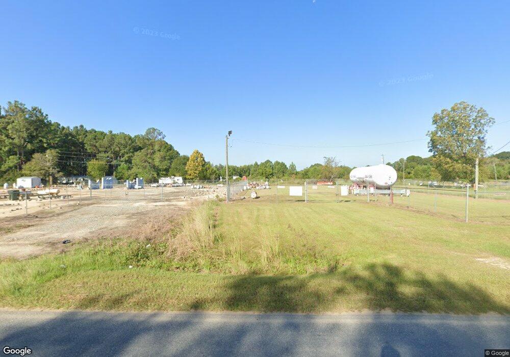 128 Old Dixie School Rd, Alma, GA 31510 - photo 1