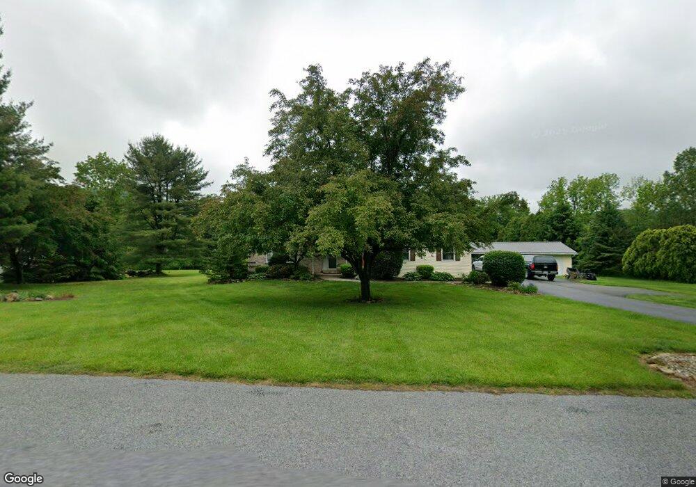 4524 Queens Ln, Zionsville, PA 18092 - photo 1