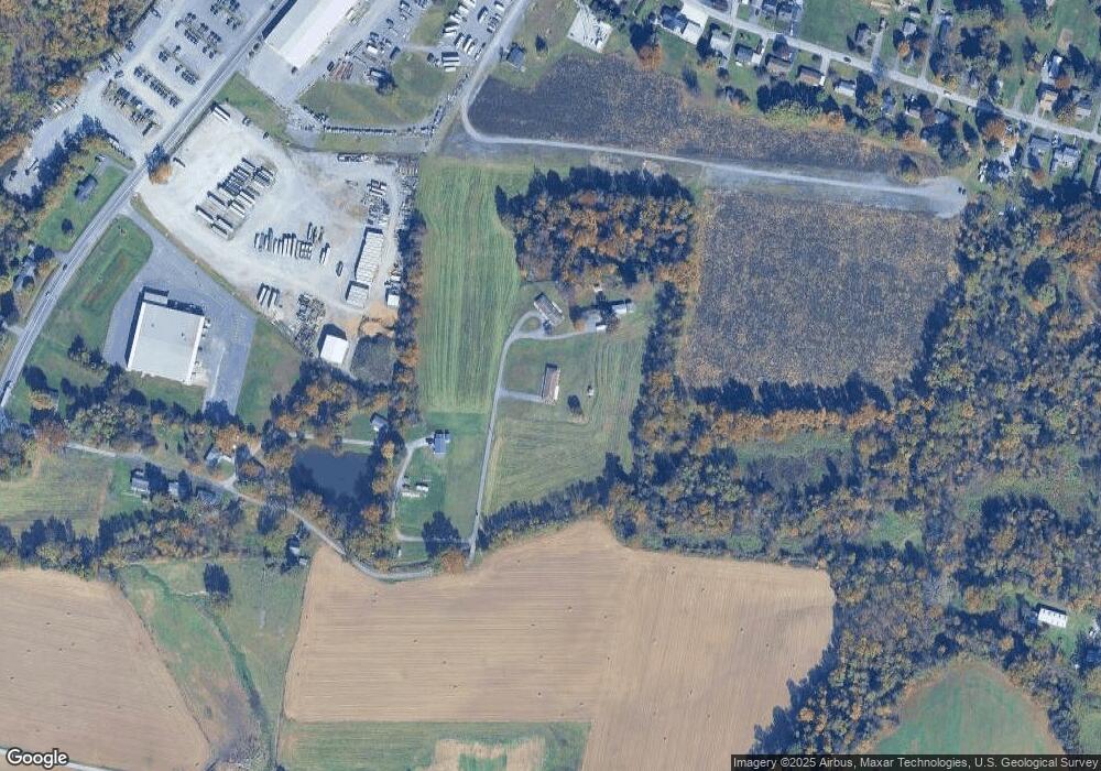 11315 Baumgardner Ln, Waynesboro, PA 17268 - photo 1