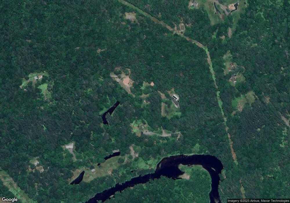 106 Stover Dr, Hawley, PA 18428 - photo 1