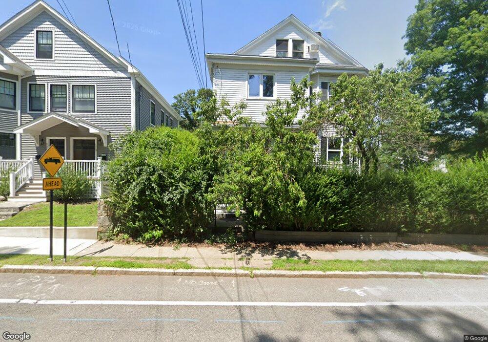 107 Elliot St unit 109, Newton Highlands, MA 02461 - photo 1