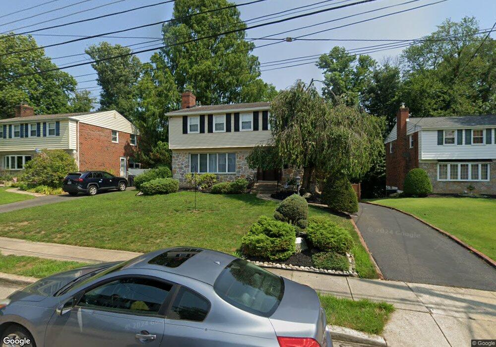 1424 Donna Ave, Woodlyn, PA 19094 - photo 1