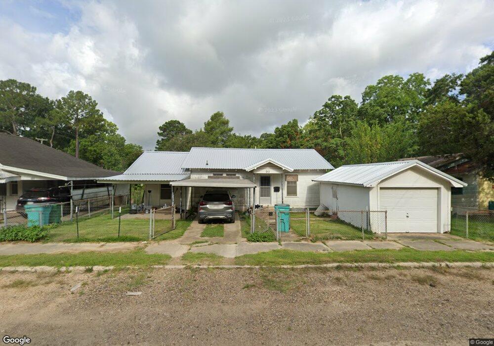911 N 2nd St, Eunice, LA 70535 - photo 1