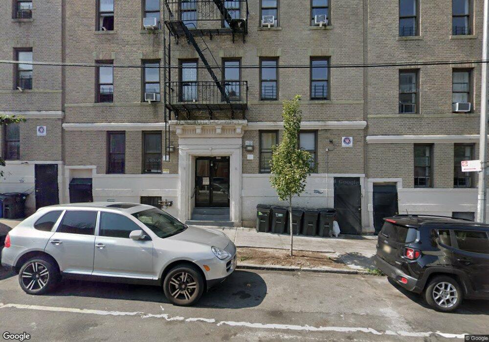 496 E 189th St, Bronx, NY 10458 - photo 1