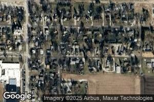 407 E Wood St, Colfax, IL 61728