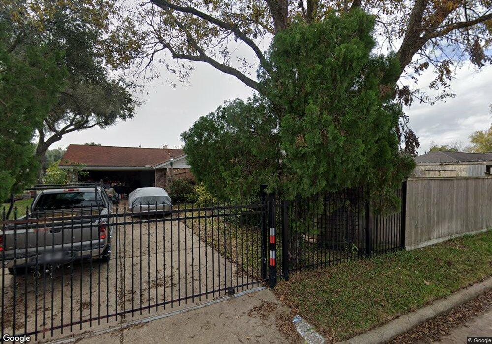 10267 Ella Blvd, Houston, TX 77038 - photo 1