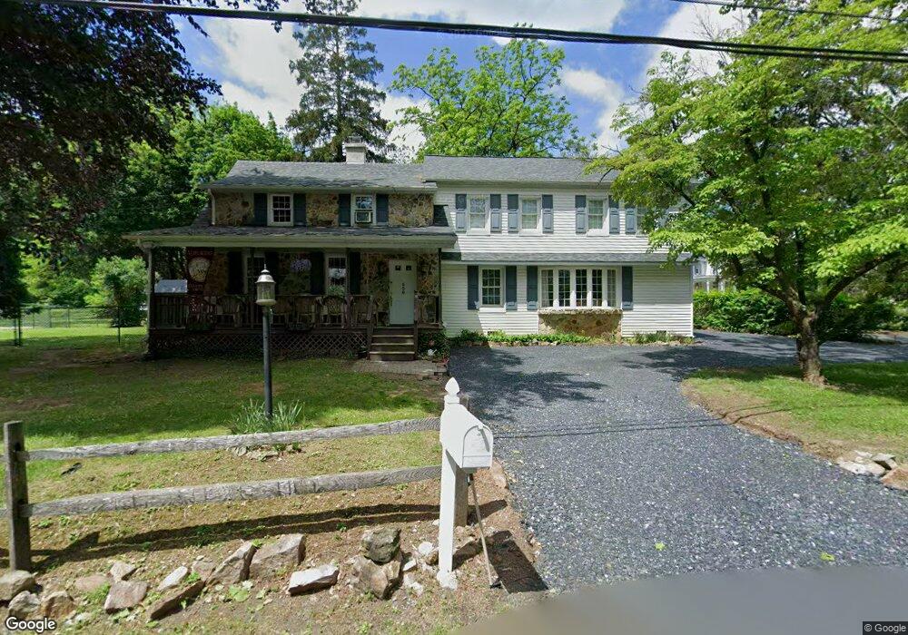 556 Franklin St, Alburtis, PA 18011 - photo 1