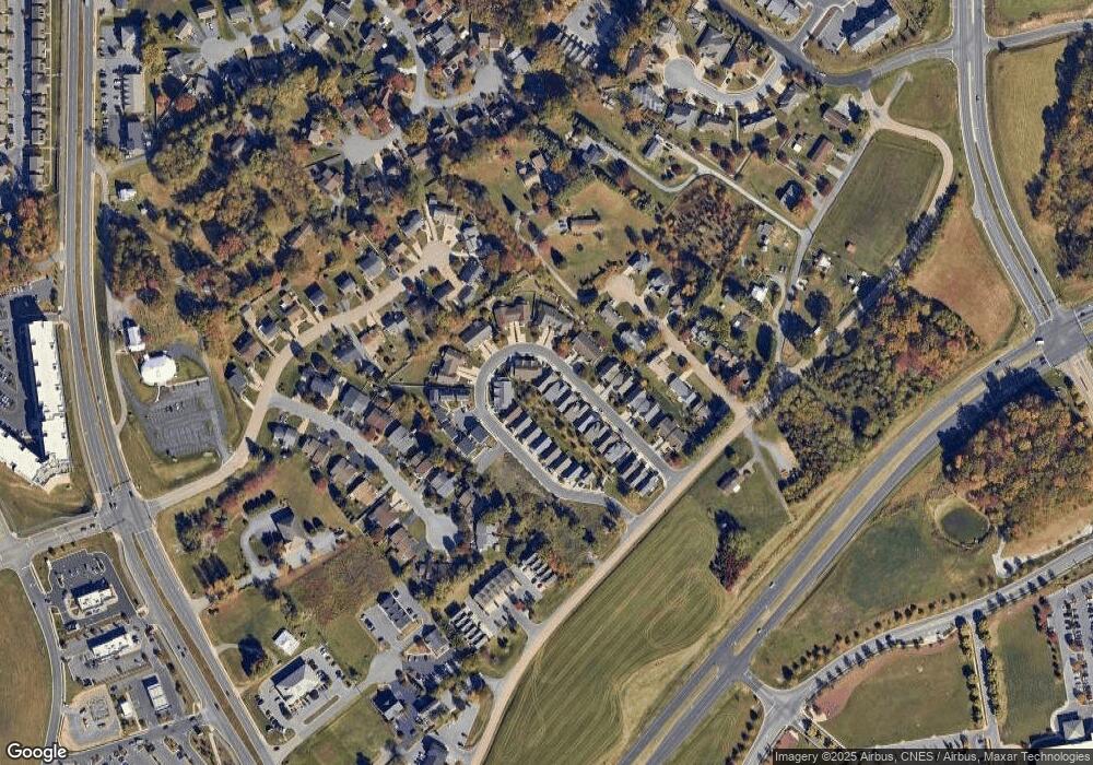 2579 Greenport Dr, Harrisonburg, VA 22801 - photo 1