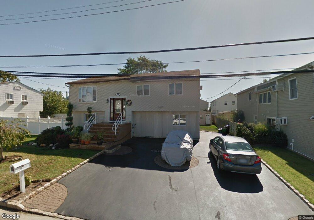 3600 Nimrod St, Seaford, NY 11783 - photo 1