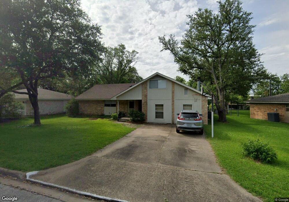 1214 N Ridgefield Cir, College Station, TX 77840 - photo 1