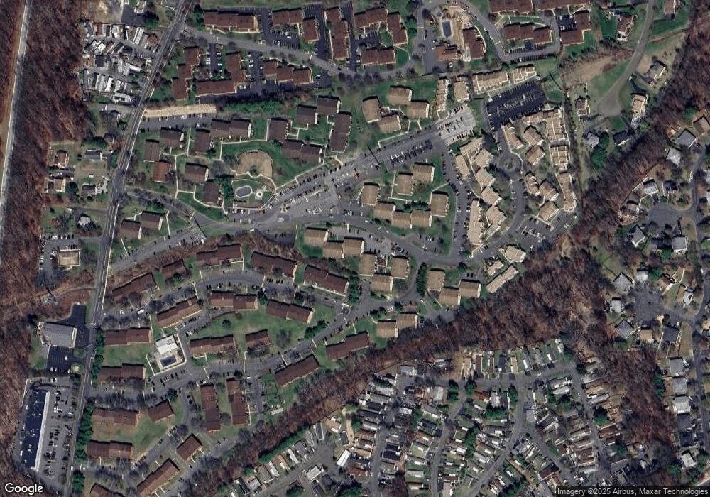 325 Country Club Ln, Pomona, NY 10970 - photo 1