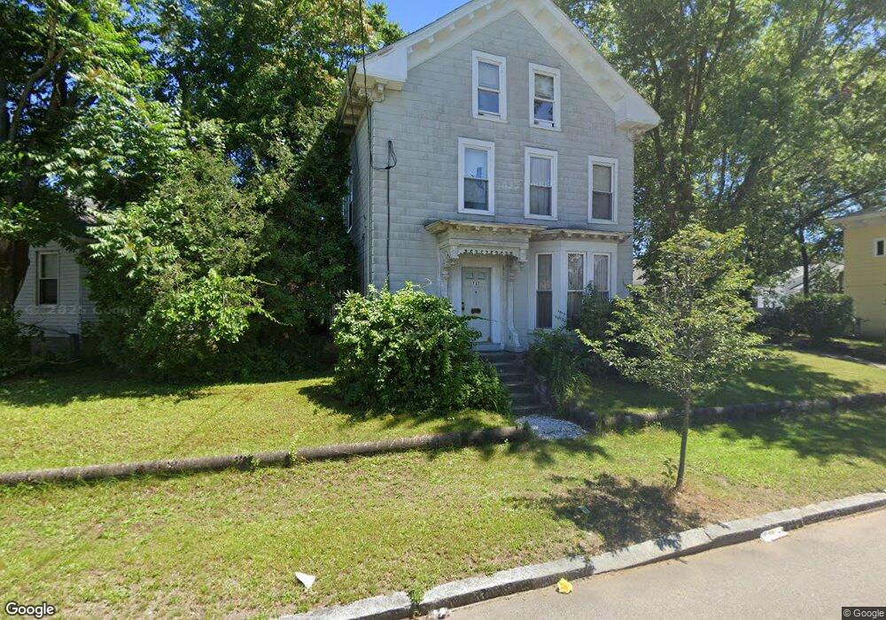 737 Roosevelt Ave, Pawtucket, RI 02860 - photo 1