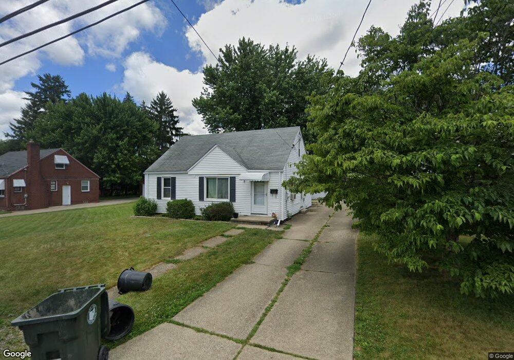 809 20th St NE, Canton, OH 44714 - photo 1