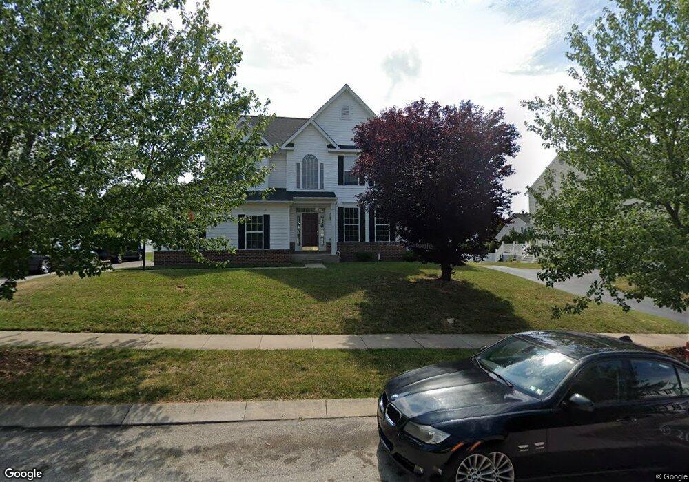 729 Silver Maple Cir, Seven Valleys, PA 17360 - photo 1