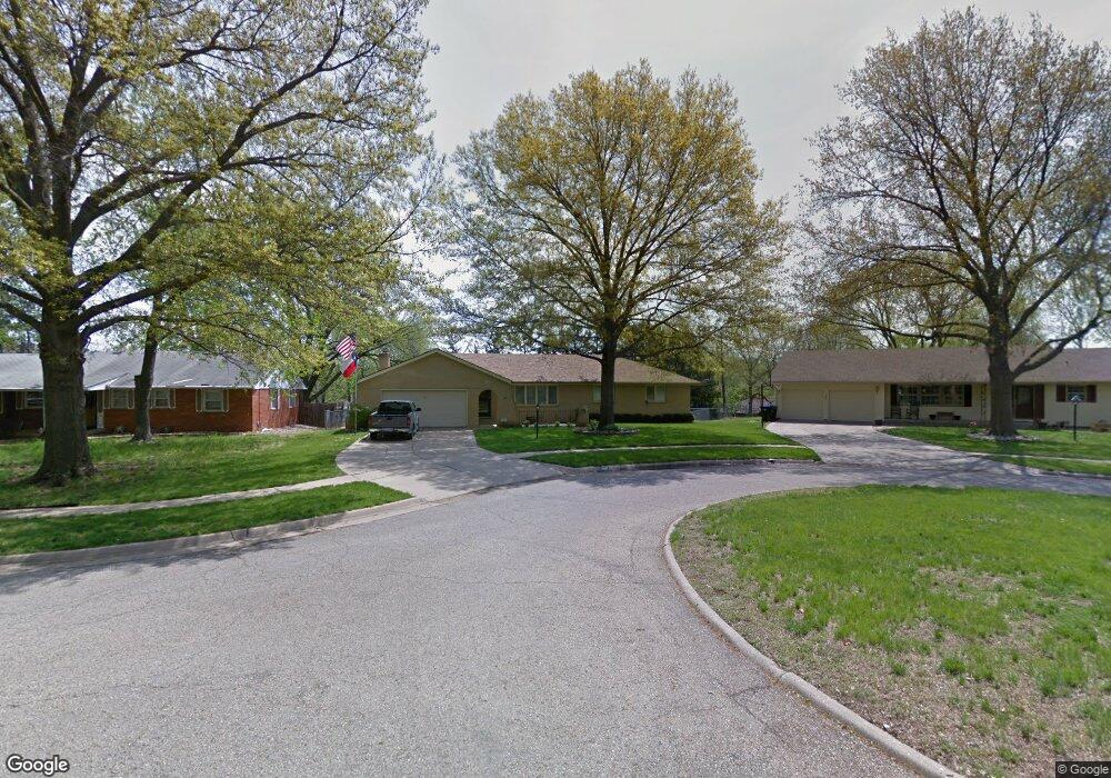 2880 SW Knollwood Ct, Topeka, KS 66611 - photo 1