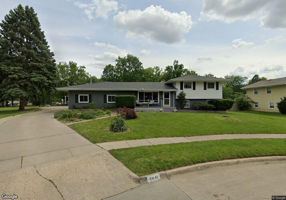 2441 E Madison Ave, Des Moines, IA 50317 - photo 1