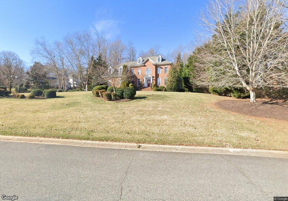 3242 Queens Grant Dr, Midlothian, VA 23113 - photo 1