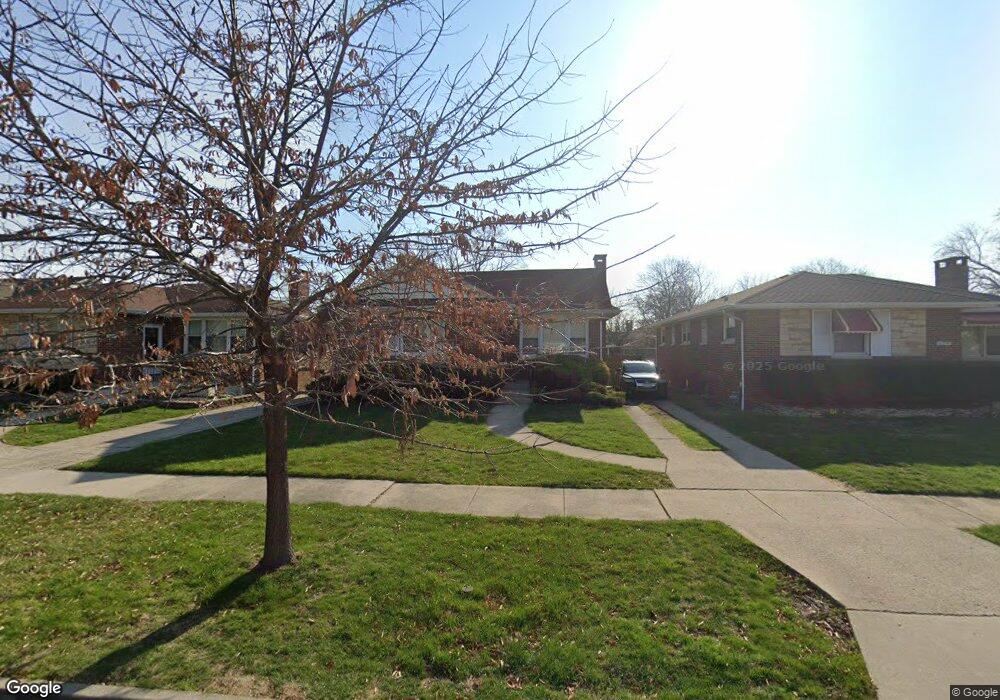 625 Manchester Ave, Westchester, IL 60154 - photo 1